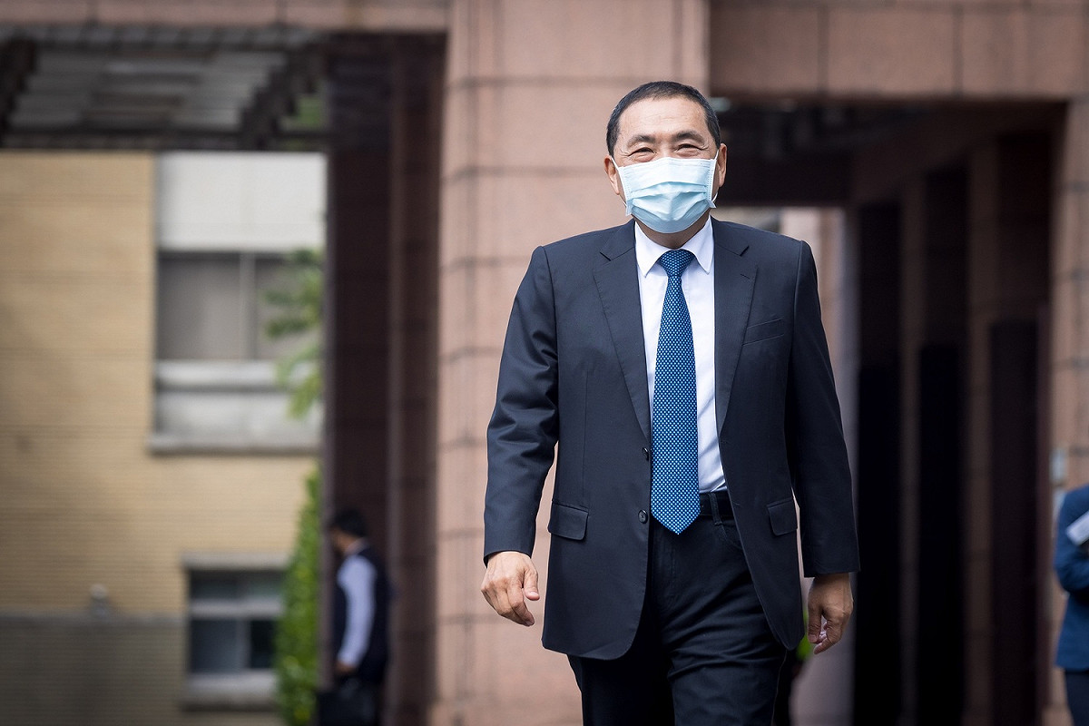 新北市長侯友宜遭主播張雅琴批評「比韓國瑜還草包」。 圖：新北市政府／提供（資料照）