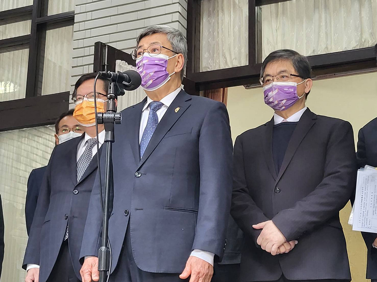 陳建仁首度赴立法院備詢。 圖：陳佩君／攝