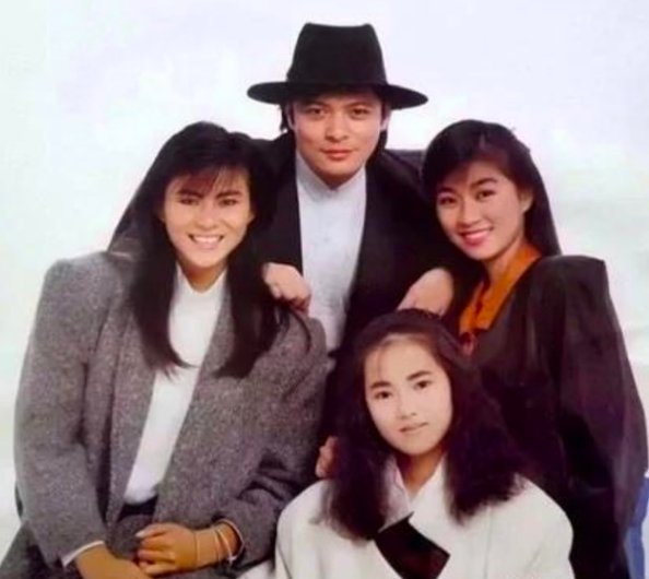 劉文正一手捧紅的「飛鷹三株」是由裘海正（左）、方文琳（右）、伊能靜（下）組成。 圖：翻攝自微博
