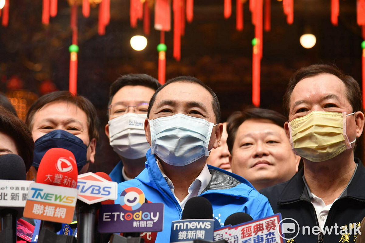 侯友宜表示，大家都是用同樣的心情來關心國家人民關心的事情。 圖：林昀真/攝