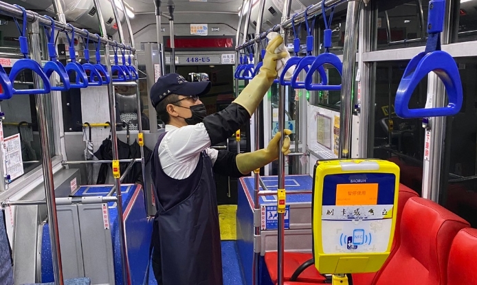 公車清消。 圖：新北市交通局提供