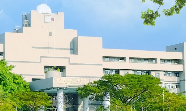 中國男子遭路燈電死，高雄地院表示，依兩岸人民關係條例「中國地區人民也是中華民國人民」，判高雄市養工處國賠463萬元。 圖：截自高雄地方法院官網