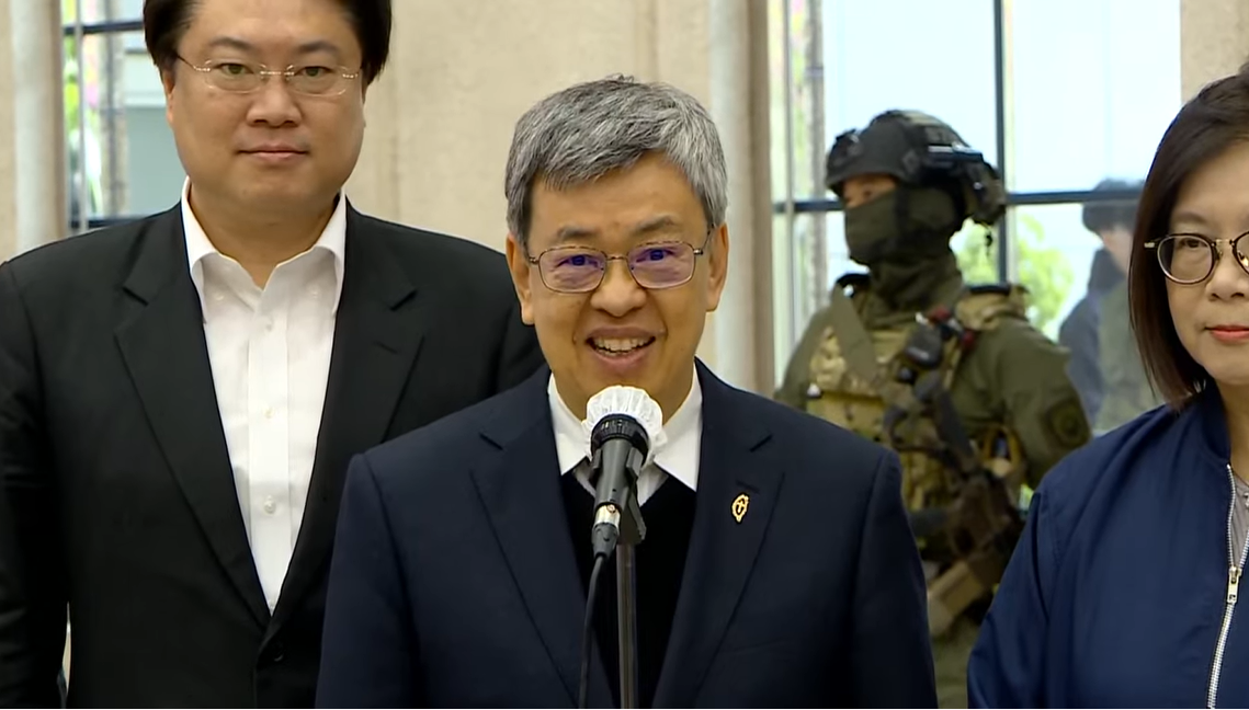 行政院長陳建仁今（20）天出席111年「第七波安居緝毒專案」成果記者會前受訪。 圖：擷自直播畫面