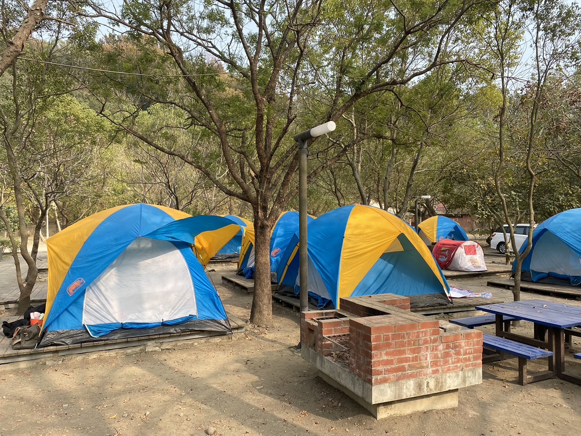 虎頭埤可以露營，也適合釣魚、騎乘單車、健行。 圖：台南市政府觀光旅遊局／提供