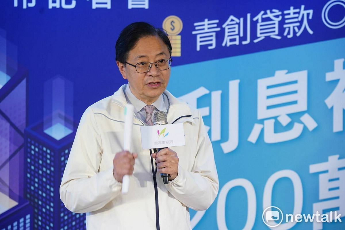 張善政宣布桃園市推出全台最優的青創貸款補助政策。 圖：林昀真/攝