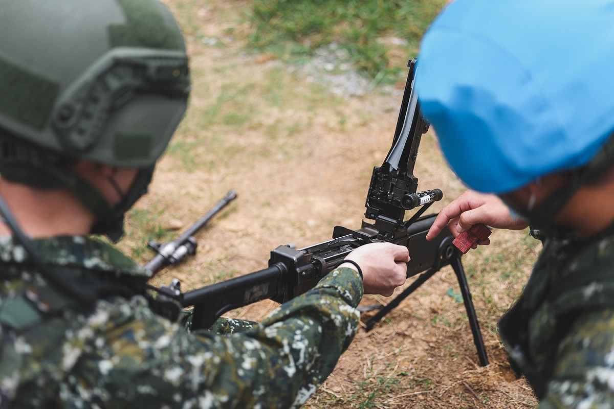 陸軍東引指揮部士兵今晨驚傳持槍自戕。（示意圖，與本新聞無關） 圖：中華民國陸軍臉書（資料照）