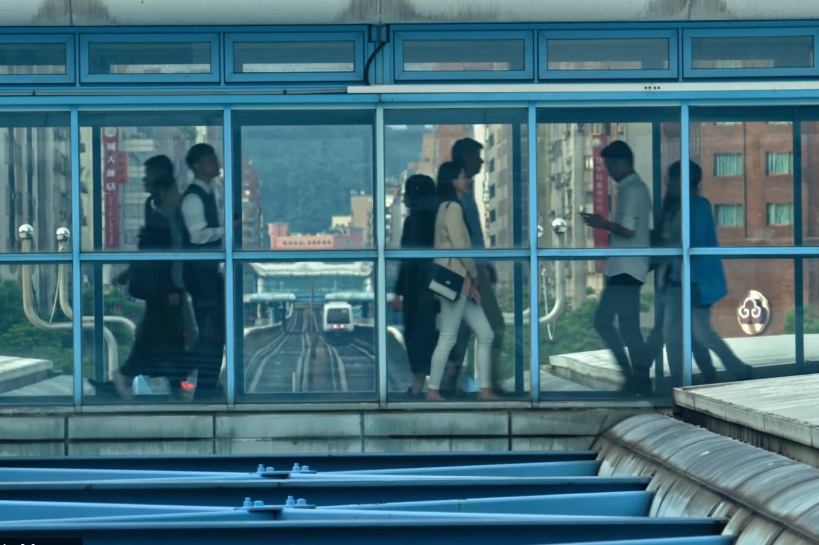 現代人生活忙碌，步調緊湊，遇到塞車等麻煩簡直像要人命。 圖：翻攝自台北捷運
