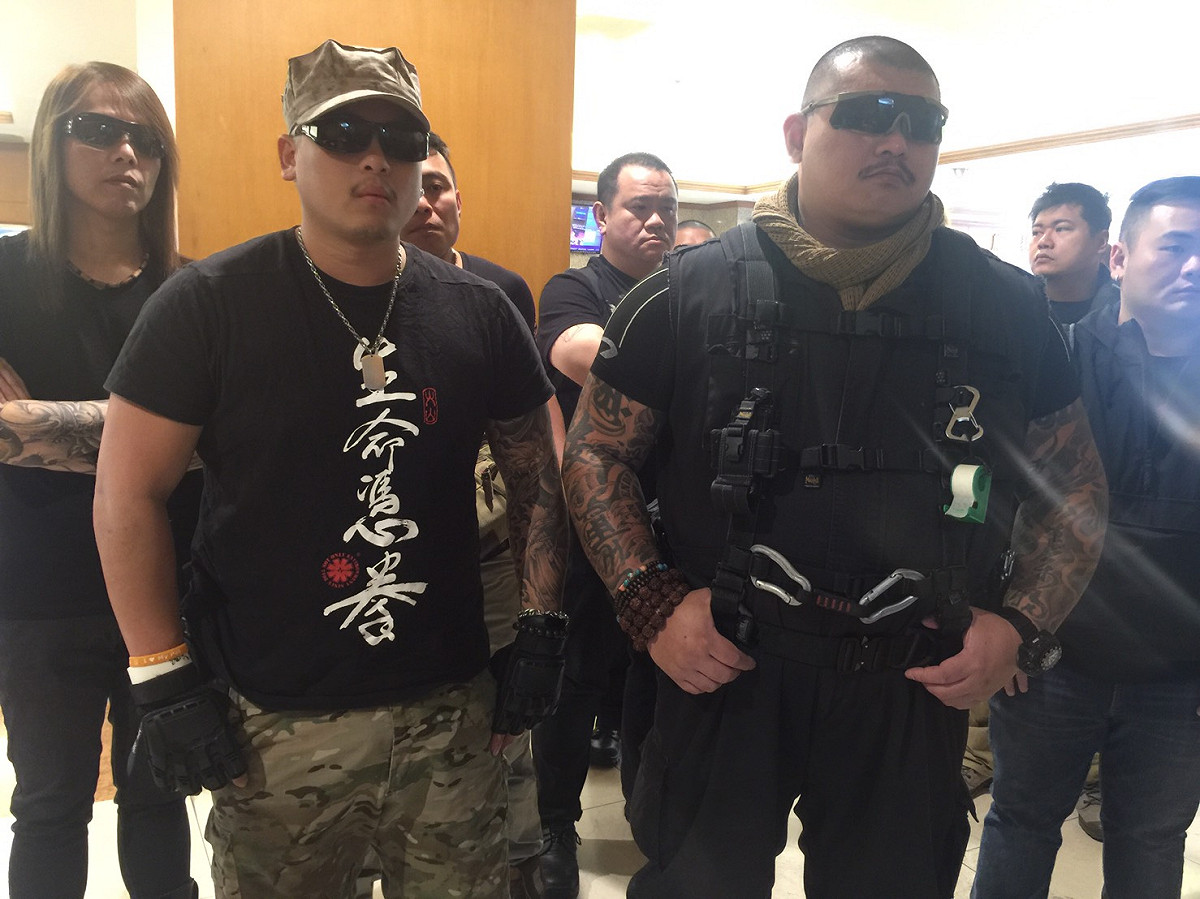 為了落實執法，「世界愛犬聯盟」與台灣NOE行動組織合作，28日在立法院召開記者會，宣布成立「動物守護者」團隊，希望樹立執法典範，並接受民眾檢舉及協助動保機關主動查案。 圖：林人芳／攝