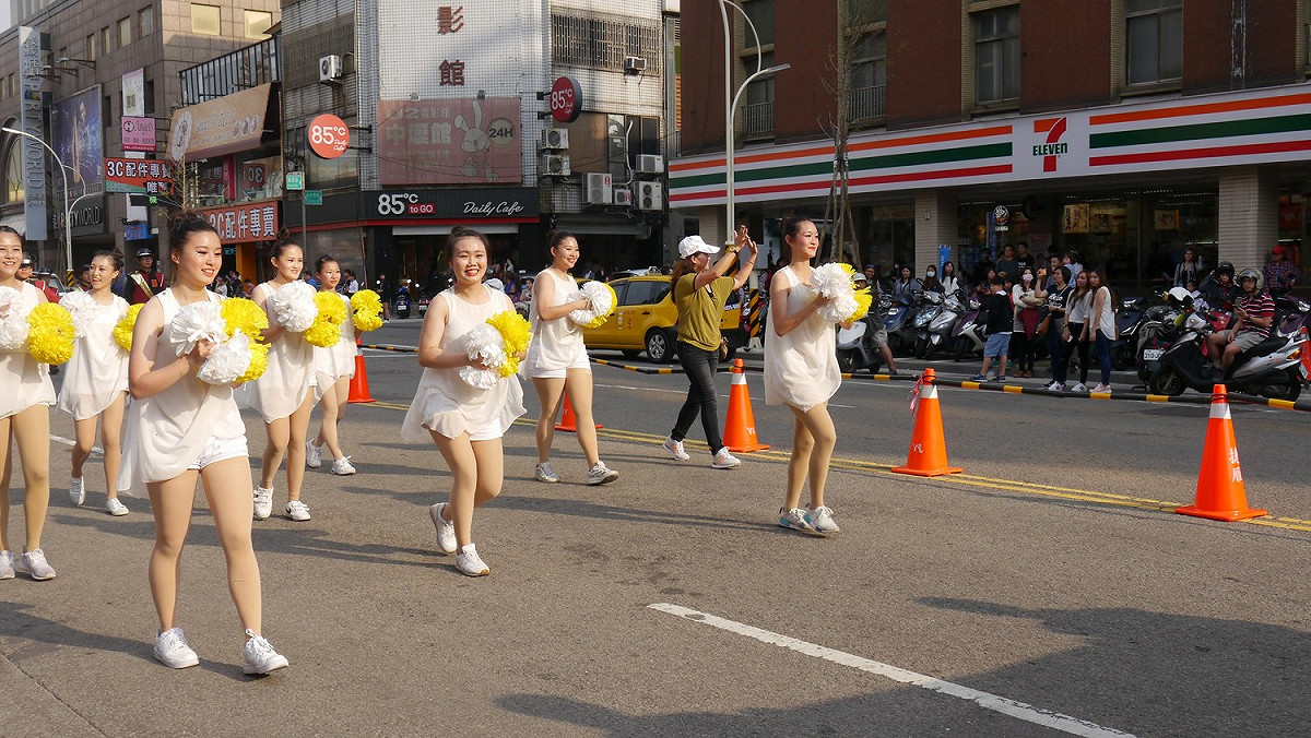 2017桃園管樂嘉年華-管樂踩街秀 圖：桃園市政府提供