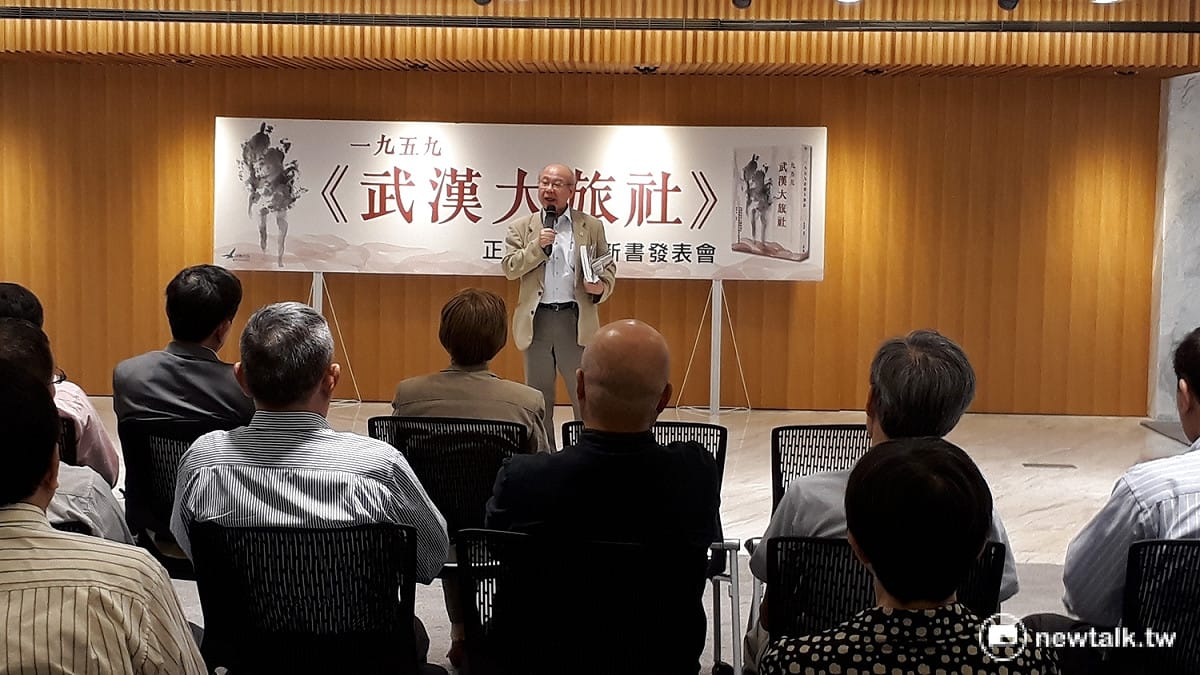 李勝雄律師表示，應立特別法平反冤案。 圖：莊豐嘉／攝