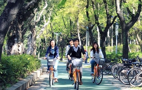 今日（4）和昨天一樣是多雲到晴天氣，但靠山區的民眾要留意午後雨。 圖：翻攝自 MyTaiwanTour