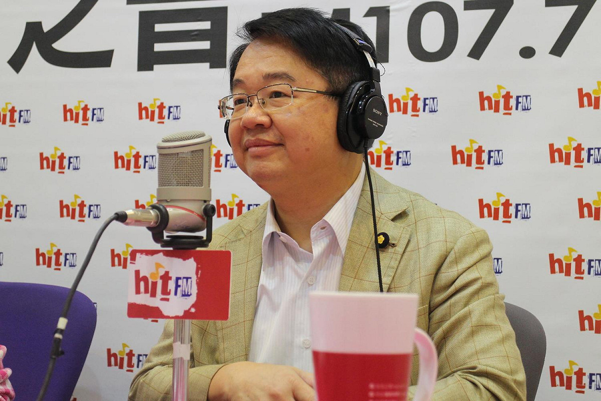若前行政院長游錫堃參選新北市長，吳秉叡語帶保留說「世代交替自然形成比較好。」，「年輕人不會主動要求大哥讓位，比較不妥」。 圖：《蔻蔻早餐》提供