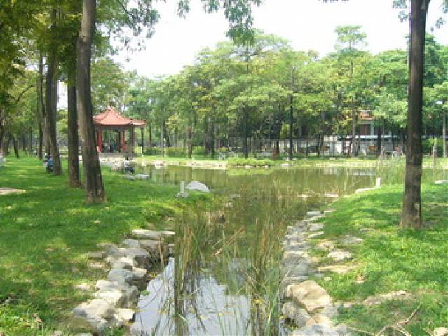 從高雄捷運大東站出發，步行不到10分鐘，就能抵達大東公園。 圖：翻攝自鳳山文化觀光資訊網