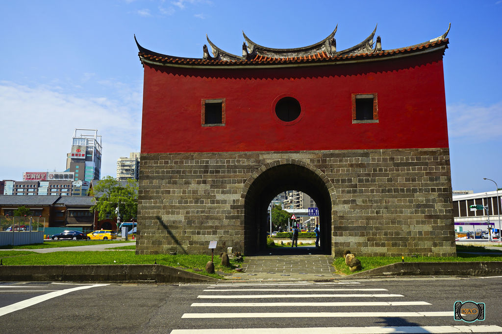 臺北府城北門，正式名稱為承恩門，過去是大稻埕居民進出城的主要通道。 圖：翻攝自台北旅遊網