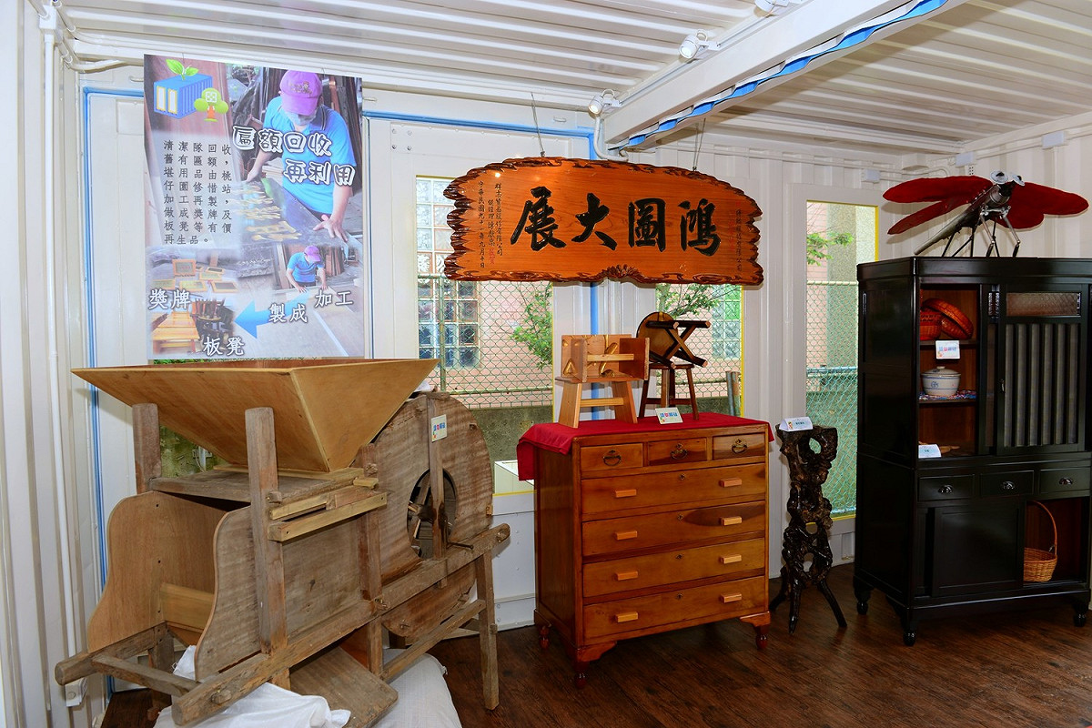 廢物DIY，推廣「廢物再利用」理念。 圖：桃園市政府提供