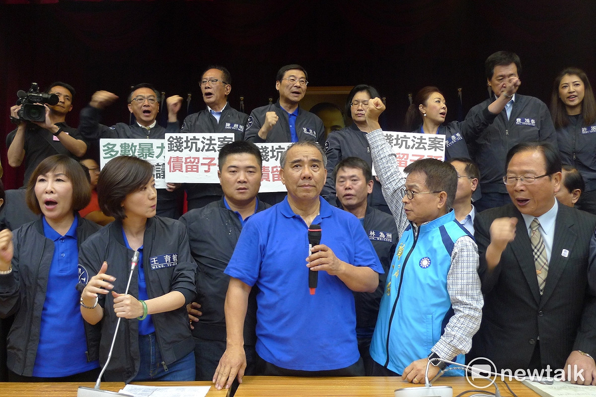 廖國棟29日表示，他「軟中帶硬」與林德福不同，針對黨內「鷹派」抬頭，他語重心長說，國民黨若「硬碰硬」比人數、體力都輸。 新頭殼資料照；汪少凡／攝