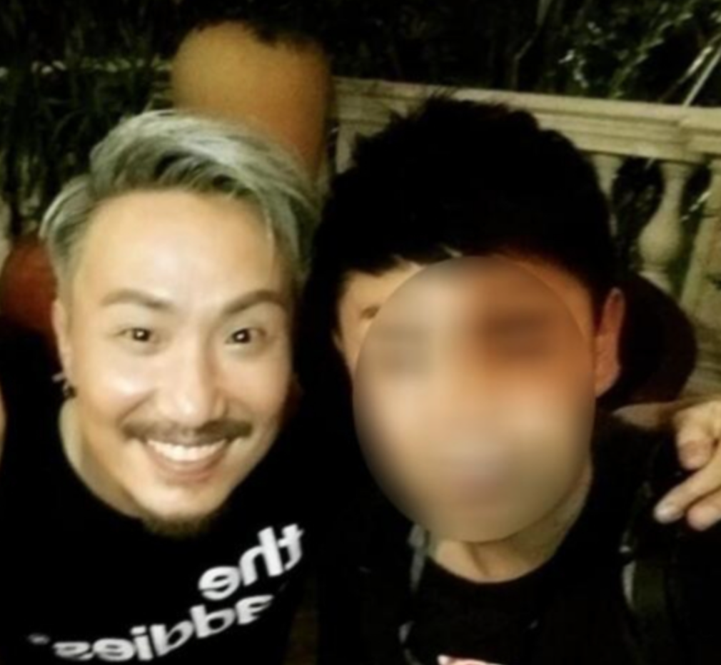 蔡天鳳案最新被逮捕人（右）被起底疑似是鄭中基前助理。 圖：翻攝自微博