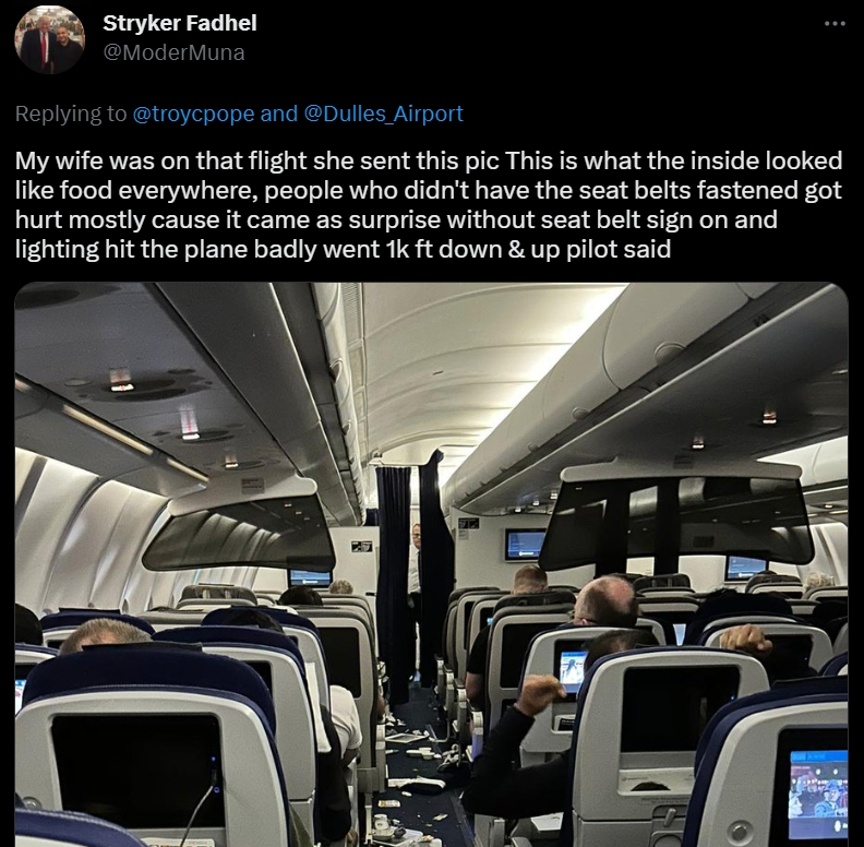 德國漢莎航空公司一架從美國德克薩斯州飛往德國法蘭克福的航班在飛經田納西州時遭遇嚴重湍流，並被閃電擊中。 圖 : 翻攝自推特。