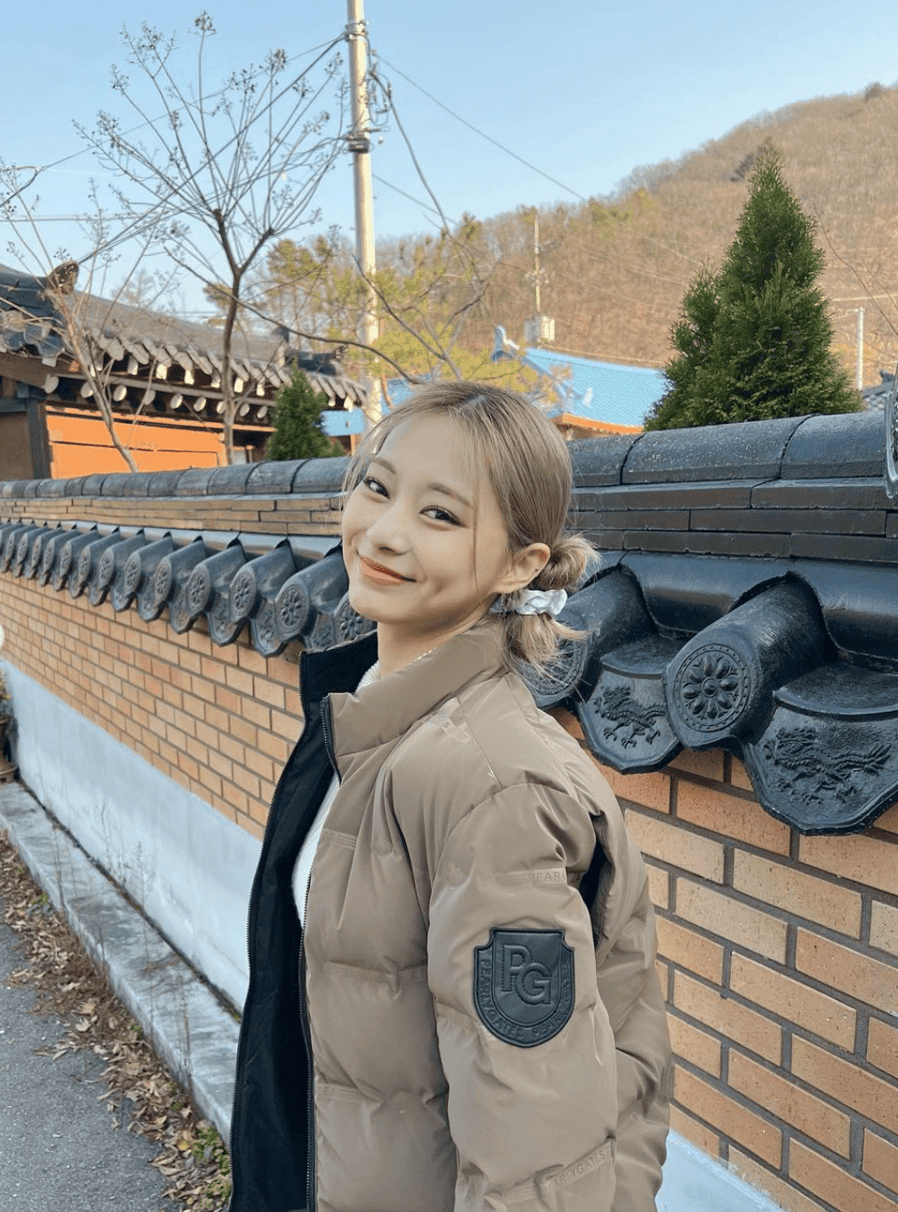 南韓女團TWICE台灣籍成員周子瑜在全世界累積高人氣。 圖：翻攝自IG＠thinkaboutzu