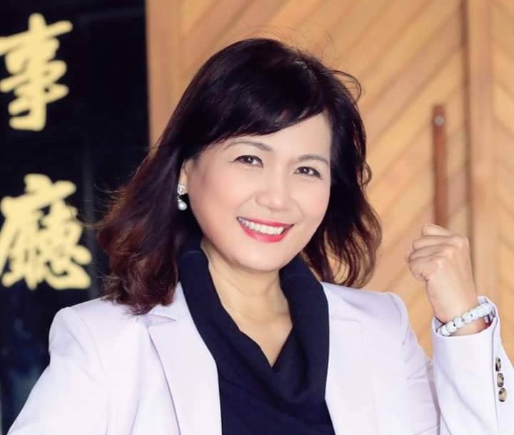 陳若翠宣布參選高市立委。 圖：翻攝陳若翠臉書