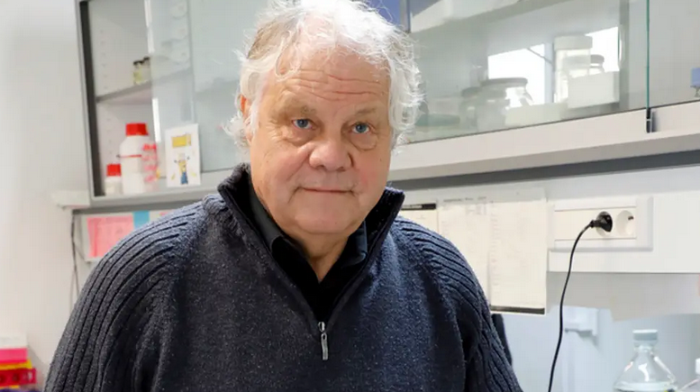 法國艾克斯-馬賽大學醫學院醫學和基因組學名譽教授克拉維里 ( Jean-Michel Claverie ) 。 圖: 翻攝自 @LEnvahis 推特