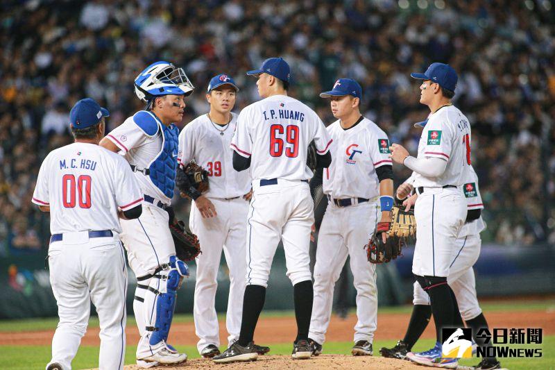 WBC經典賽中華隊投手黃子鵬繳出2.2局失一分。 圖：葉政勳/攝 （2023.03.11）