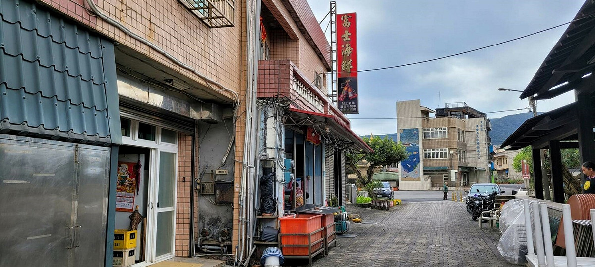 富士海鮮提供新鮮魚貨。 圖：新北市漁業處提供