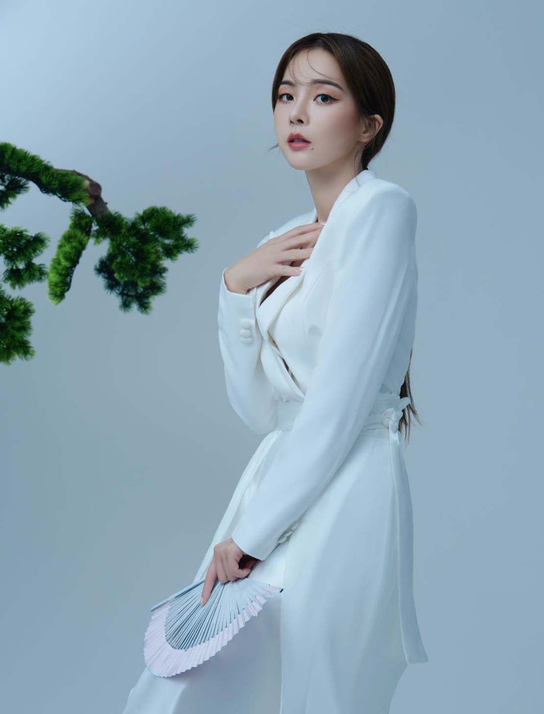 YouTuber小玉2021年犯下「換臉案」，民事賠償金額引發奎丁不滿。 圖：翻攝自IG＠zamy_ding