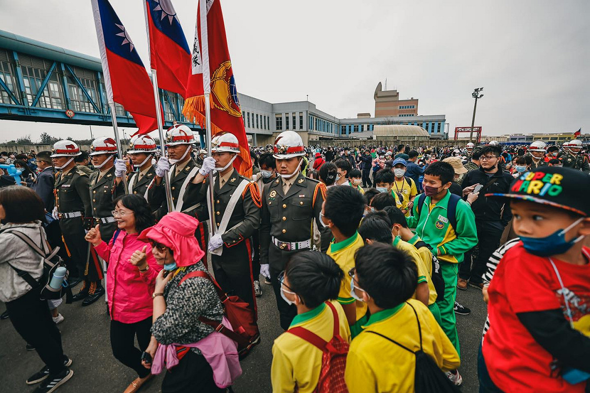 海軍112年敦睦遠航台中站儀隊表演。 圖：中華民國海軍提供