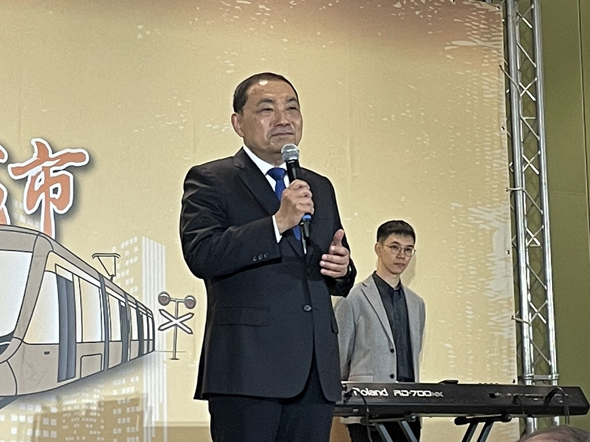 侯友宜出席新北城是祈禱早餐會致詞。 圖：新北市民政局提供