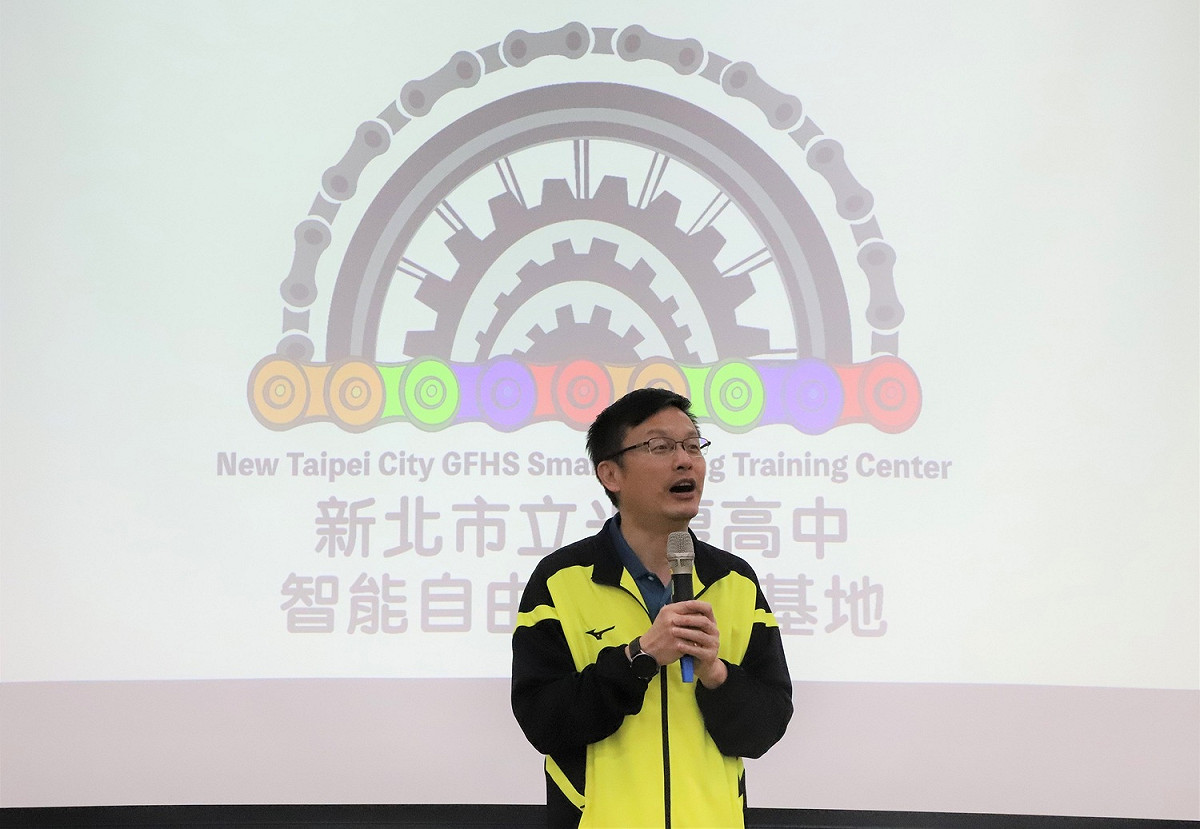 教育局長張明文表示，將於光復高中設置板橋第二運動中心，針對自由車運動的發展，結合運動科技帶給市民運動嶄新體驗。 圖：新北市教育局提供
