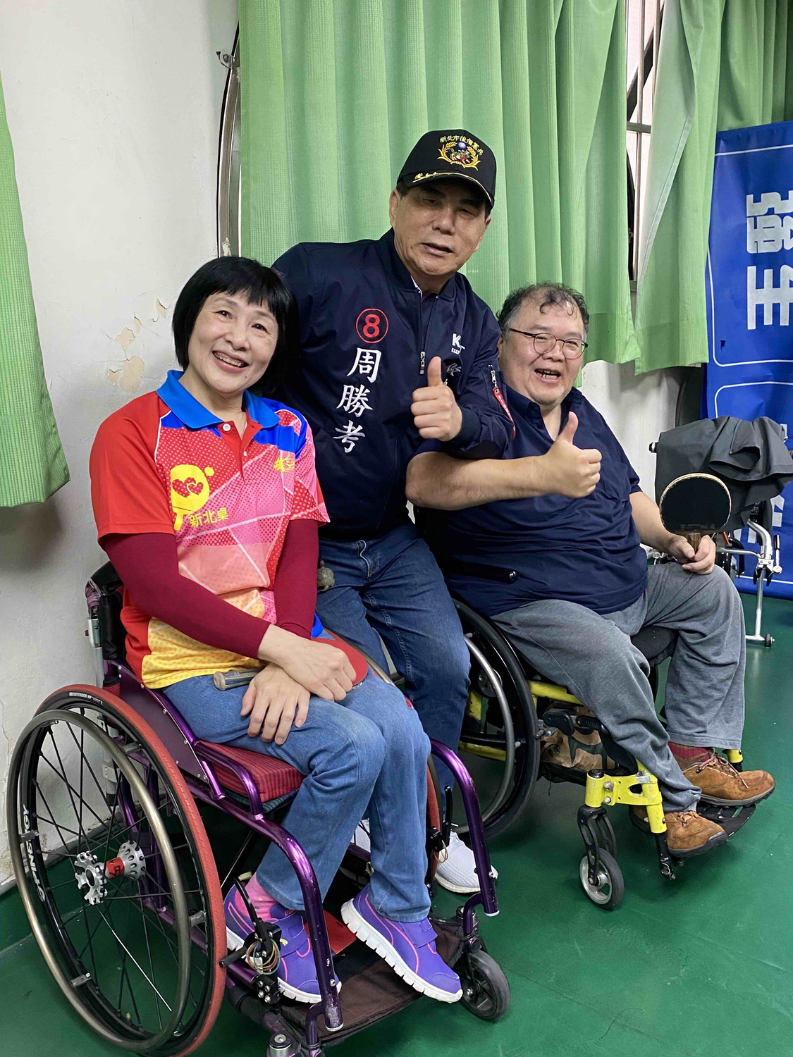 新北市議員周勝考大力肯定侯友宜市府團隊宣布愛心悠遊卡持有人可用於搭乘雙北捷運。 圖：周勝考提供