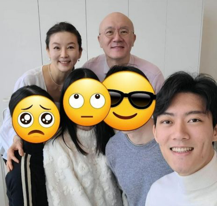 韓國前總統全斗煥孫子全宇元（Jamie Chun）貼出與父親全在庸和繼母、息影女星朴詳雅的合照為證。 圖: 翻攝自 Instagram @hope.with.jesuss