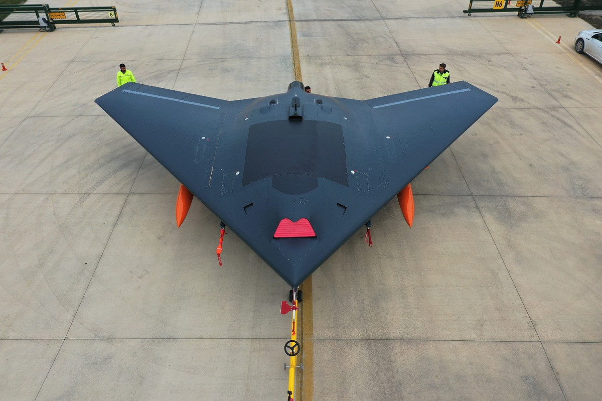 土耳其航空航天工業（TAI）在 19 日公布了「ANKA-3」無人隱形戰機外型。 圖：翻攝自社群平台「X」