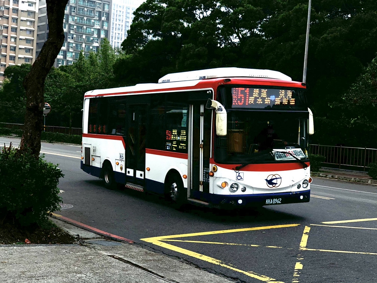 補班日新北公車依平日班次營運。 圖：新北市交通局提供