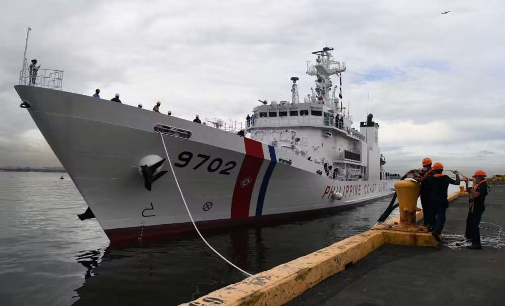 菲律賓最大海警船「BRP Melchora Aquino (9702)」。 圖：翻攝自陸媒《迷彩虎》(資料畫面)