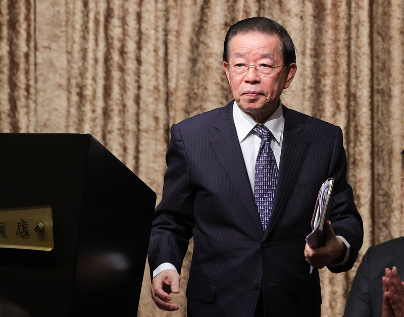 東亞情勢研究會24日在台北舉辦「台灣與日本，建構世界和平共同體」座談會，駐日代表謝長廷（圖）出席與會。 圖：中央社