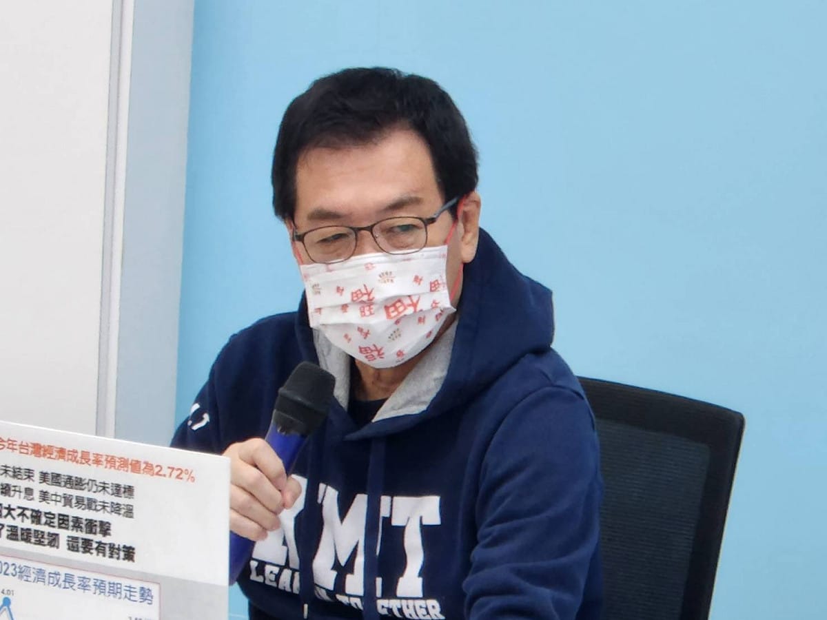 國民黨立委費鴻泰與徐巧芯之爭越演越烈。 圖：黃建豪/攝（資料照）