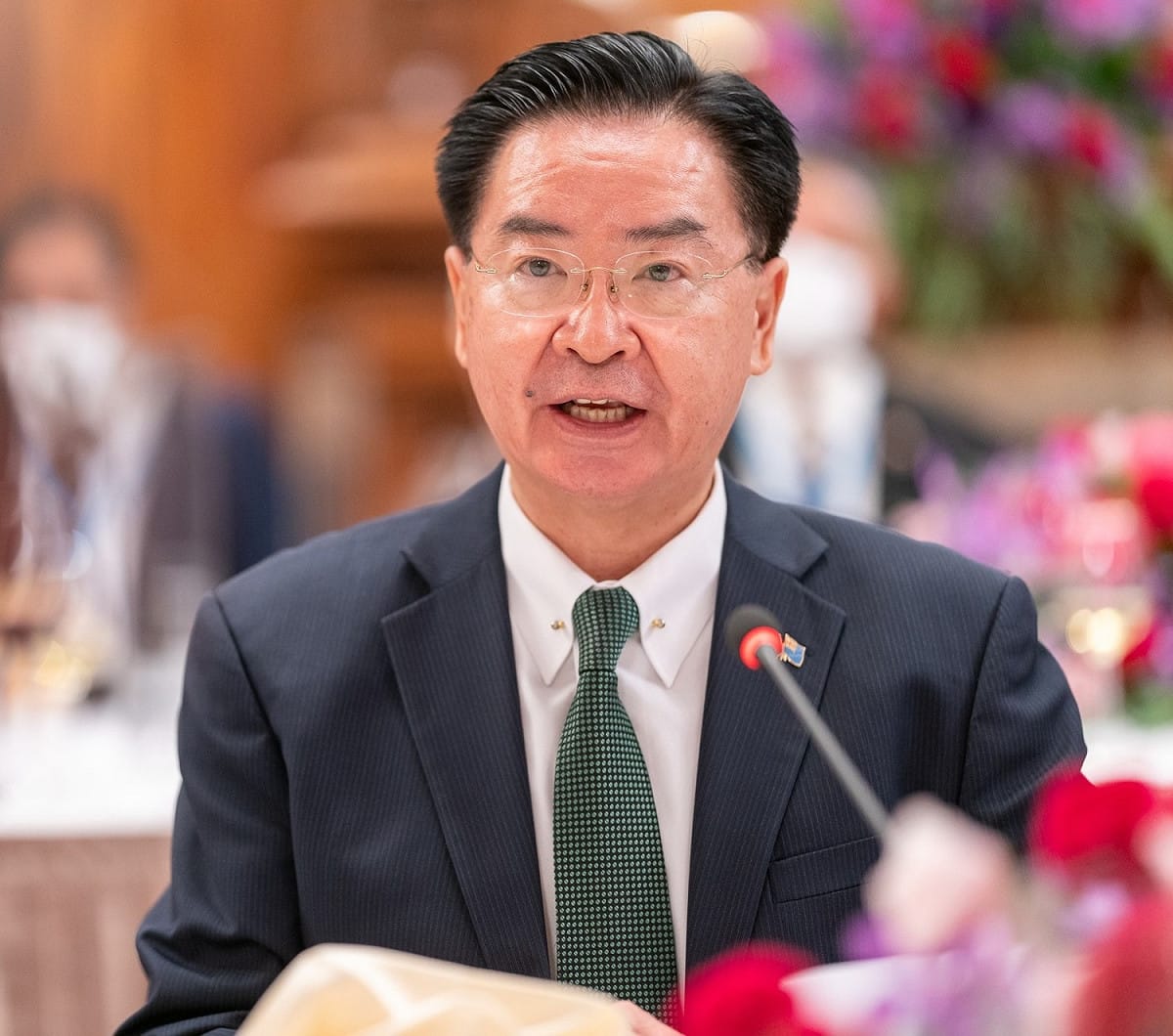 吳釗燮強調，中國無權干涉台灣與各國建立友誼，更無權妄指台灣與各國強化友誼為挑釁，反之，中國不顧「聯合國憲章」和平解決爭端的基本精神，以武力恫嚇脅迫台灣，才是嚴重的挑釁。 圖：翻攝自外交部臉書