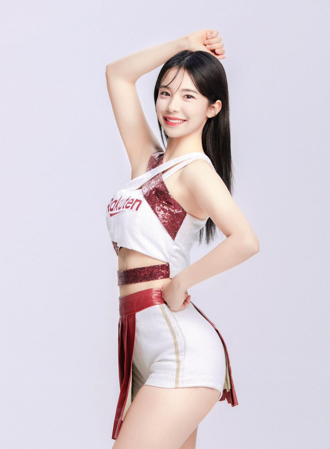 南韓啦啦隊女神「李多慧」17日宣布加盟「樂天女孩」。 圖：翻攝自IG＠le_dahye