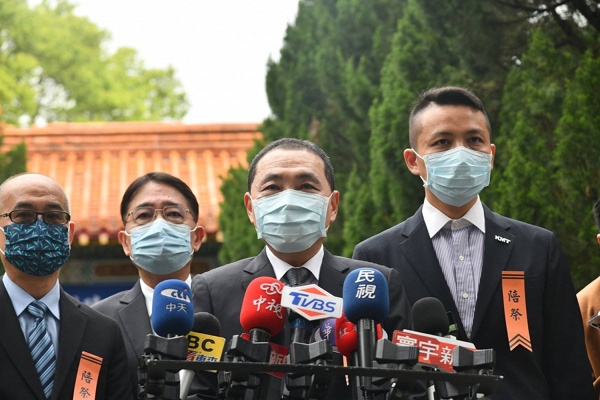 侯友宜表示，他永遠保持一顆心，愛我們中華民國、愛台灣這塊土地，希望這塊土地的人都可以平安過好日子。 圖：林昀真／翻攝
