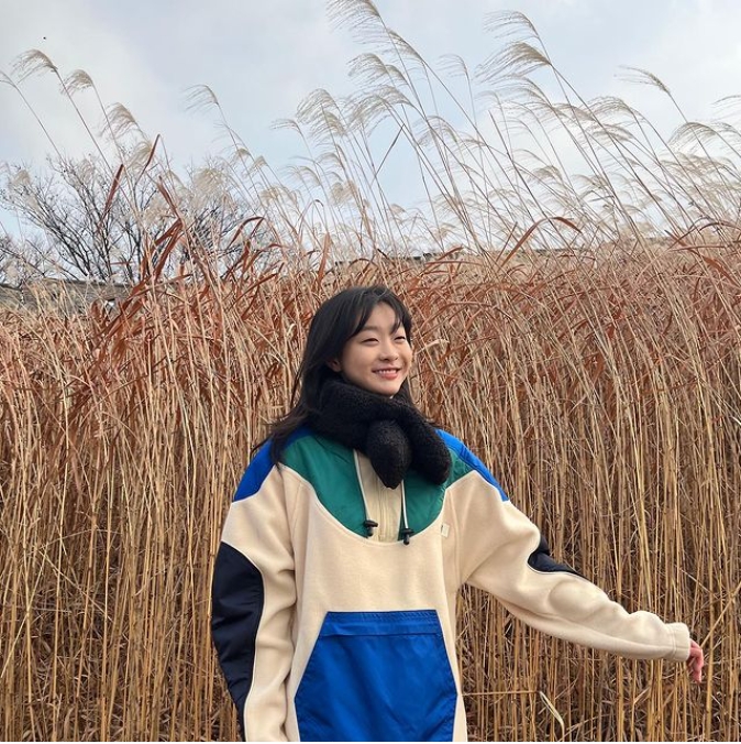 韓國女星金多美氣質出眾，近期被指撞臉YouTuber阿翰。 圖：翻攝自金多美IG