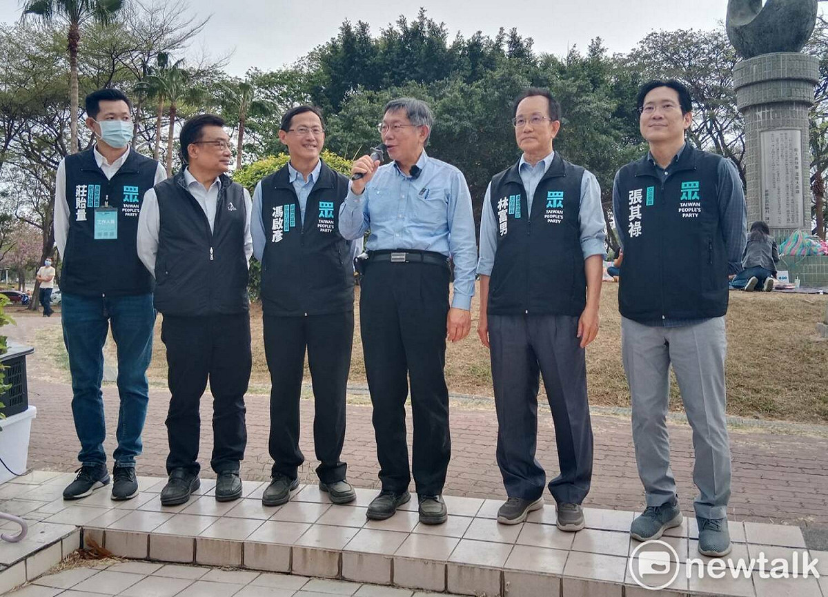 民眾黨資深中央委員林富男（右一）認為柯文哲（右二）訪美對台美與兩岸關係都具有非常重大的意義。 圖：孫家銘攝（資料照片）