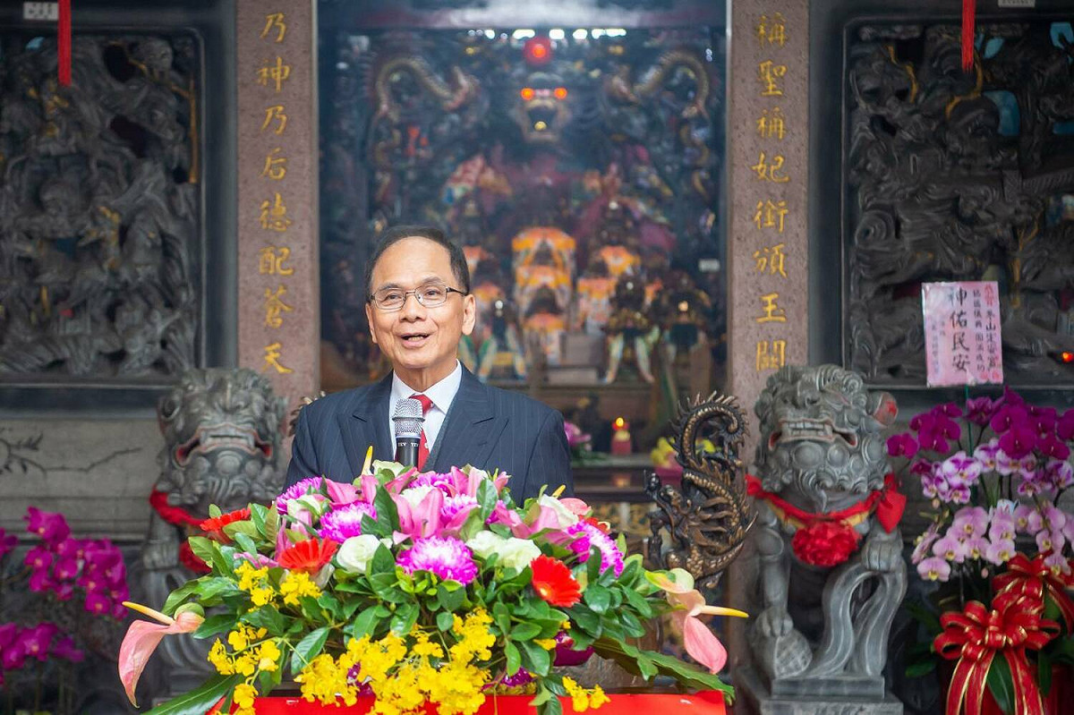 立法院長游錫堃回故鄉宜蘭出席定安宮揭匾儀典。 圖：游錫堃辦公室 / 提供