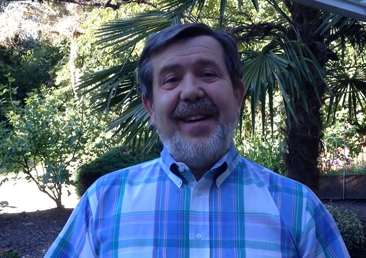 前蘇聯科學家帕基特諾夫（Alexey Pajitnov）早年編寫了「俄羅斯方塊」遊戲程式。 圖：翻攝臉書