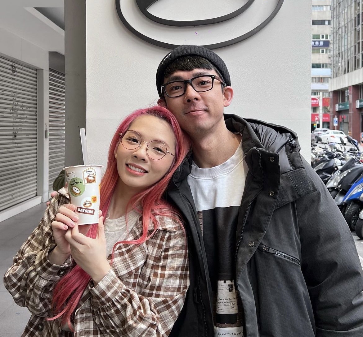 阿滴和滴妹感情相當好。 圖：翻攝自阿滴英文IG