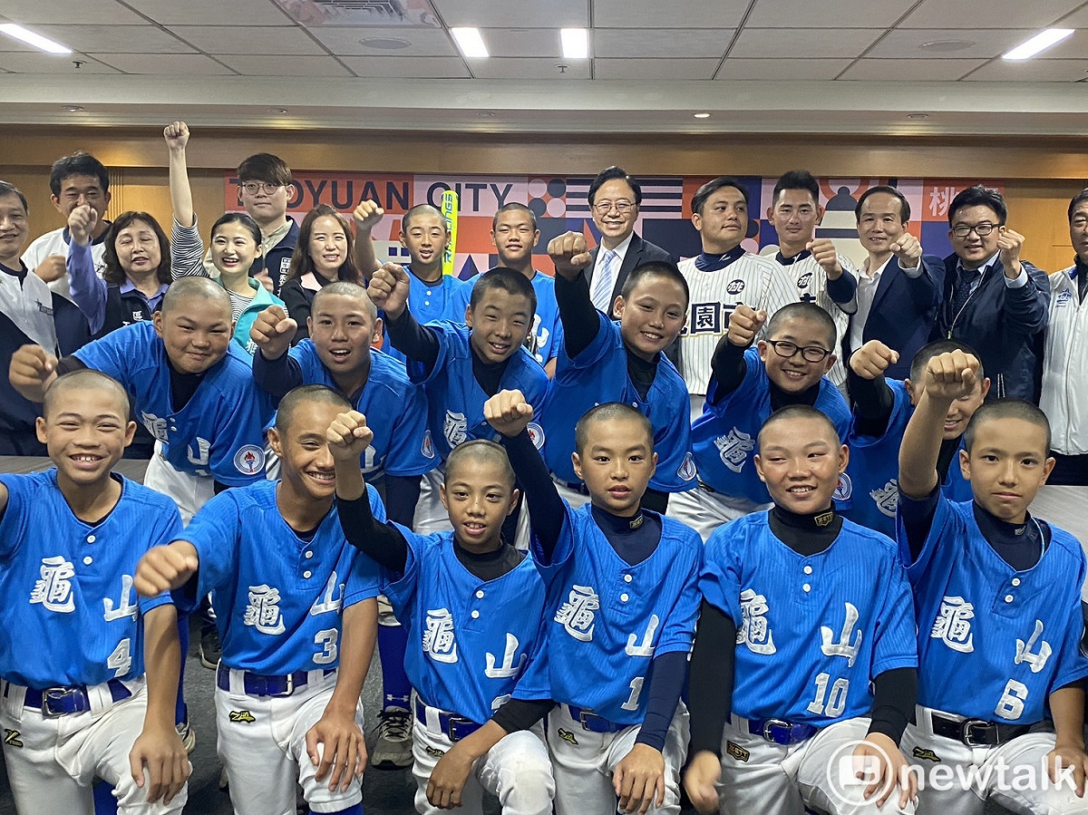 龜山國小棒球隊6月將赴韓國參加亞太區選拔賽，若獲勝將再前往美國參加威廉波特少棒賽。 圖：林昀真/攝