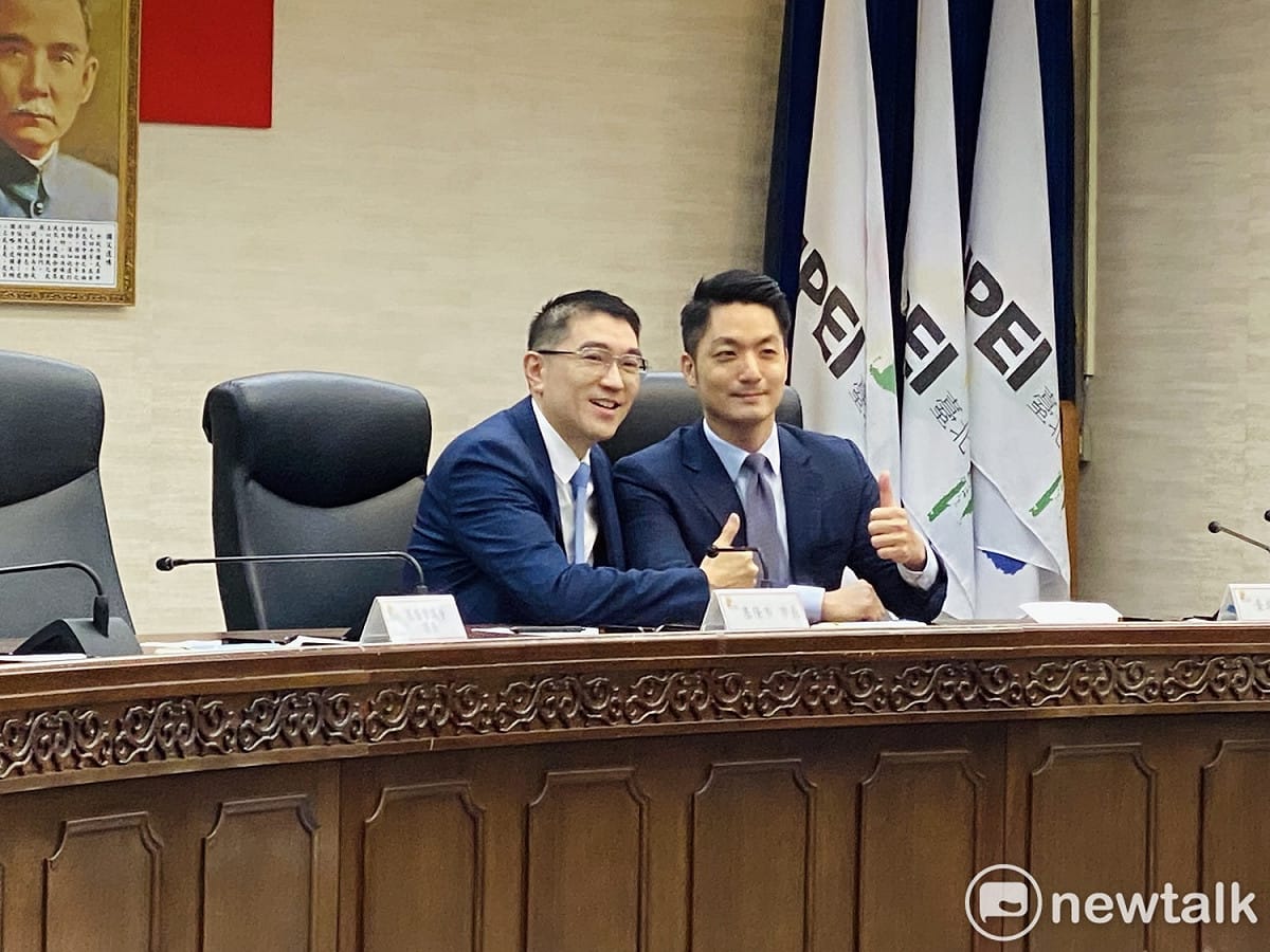 基隆市長謝國樑（左）面臨罷免，圖為其過往與台北市長蔣萬安同台。 圖：周煊惠 / 攝（資料照）