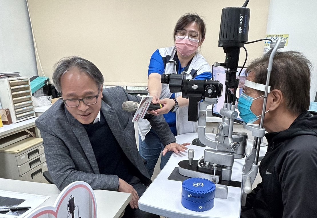 為解決該區眼科醫療資源匱乏情形，貢寮衛生所開設眼科門診，提供眼科醫療服務，守護在地居民靈魂之窗。 圖：新北市衛生局提供