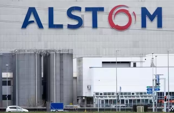 馬克宏在中國幫法國企業ALSTOM拿下大單。 圖 : 翻攝自成視資訊站